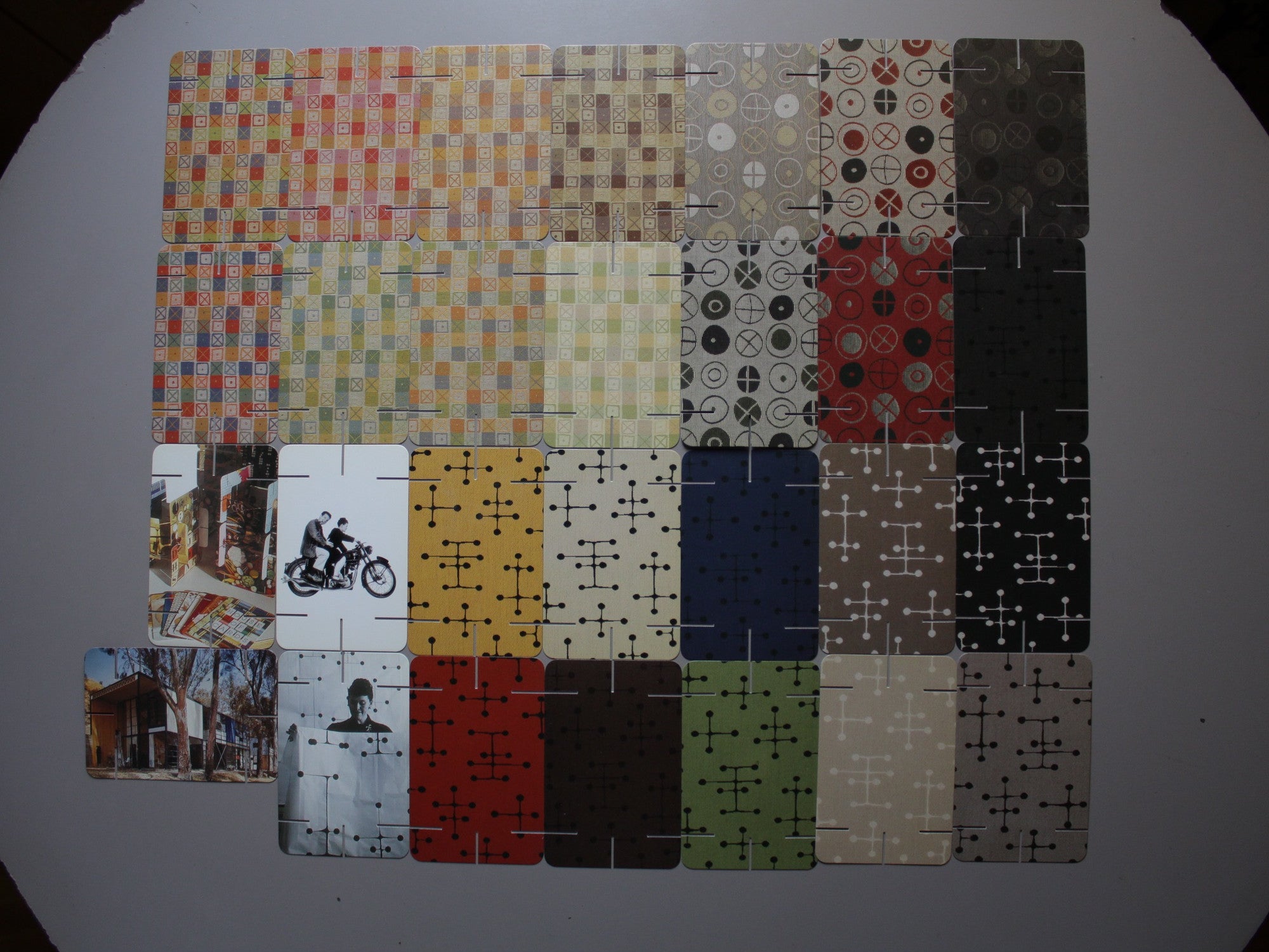 EAMES TEXTILE HOUSE OF CARDS イームズ テキスタイル ハウスオブカード 28枚入り