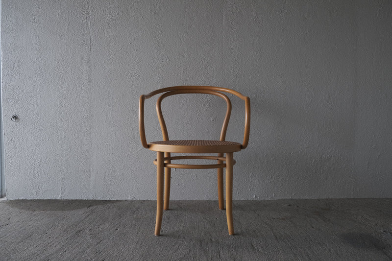 August Thonet arm chair no.30 アウグスト・トーネット アームチェア 椅子